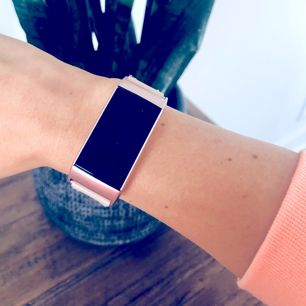 Fitbit Charge 4 Rose Gold